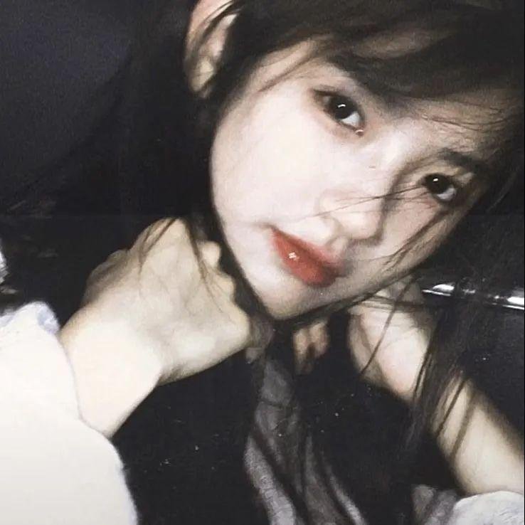 女仁医